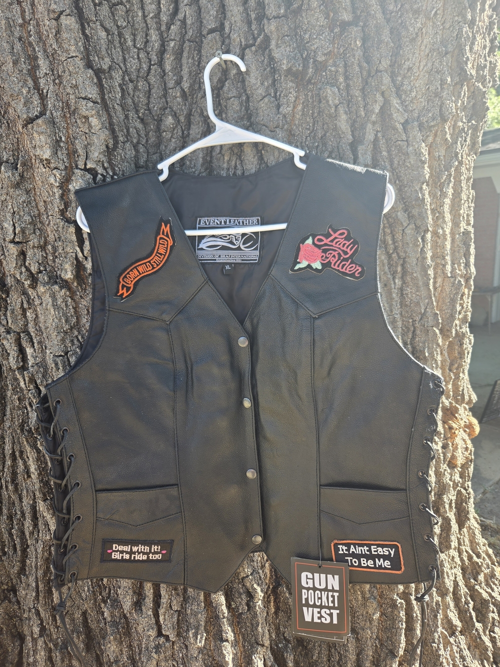 Women’s 'Love to Ride' Black Leather Vest